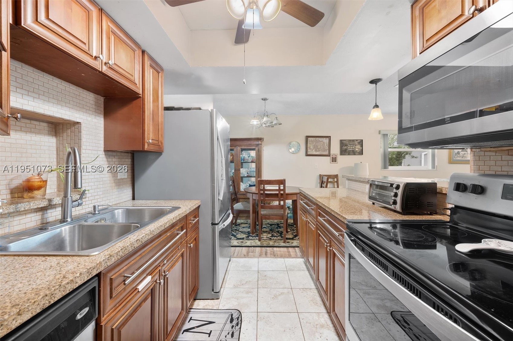 4714 NW 50th Ct Property Photo 1
