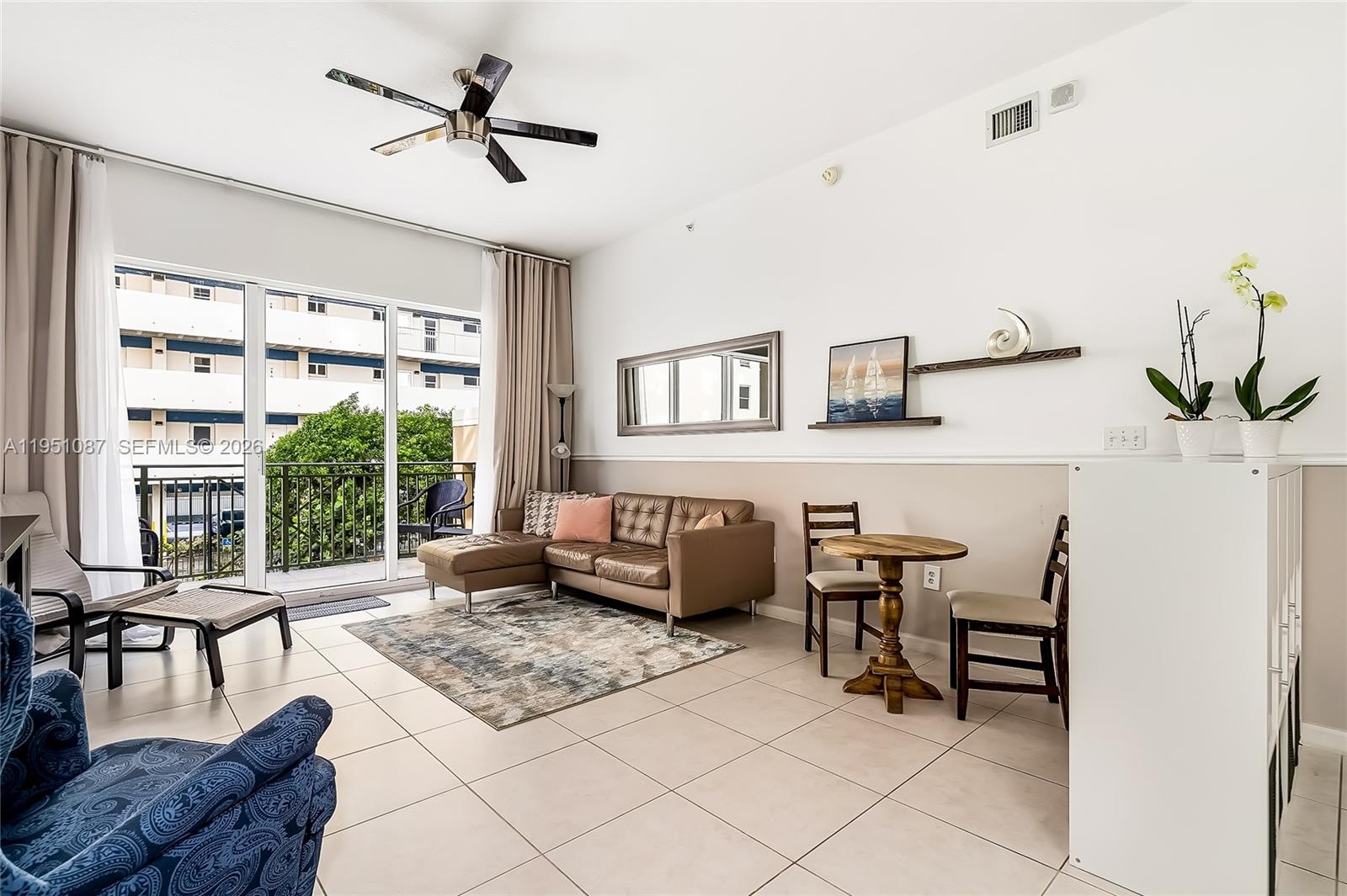 2080 S Ocean Dr 103 Property Photo 2