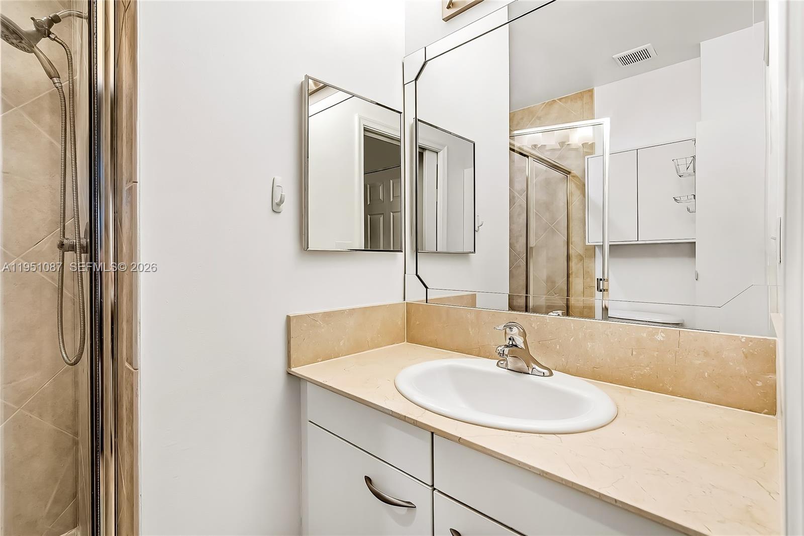 2080 S Ocean Dr 103 Property Photo 15