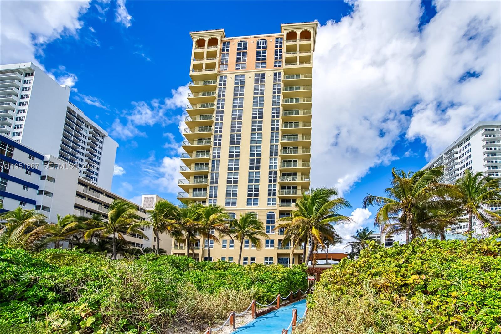 2080 S Ocean Dr 103 Property Photo 57