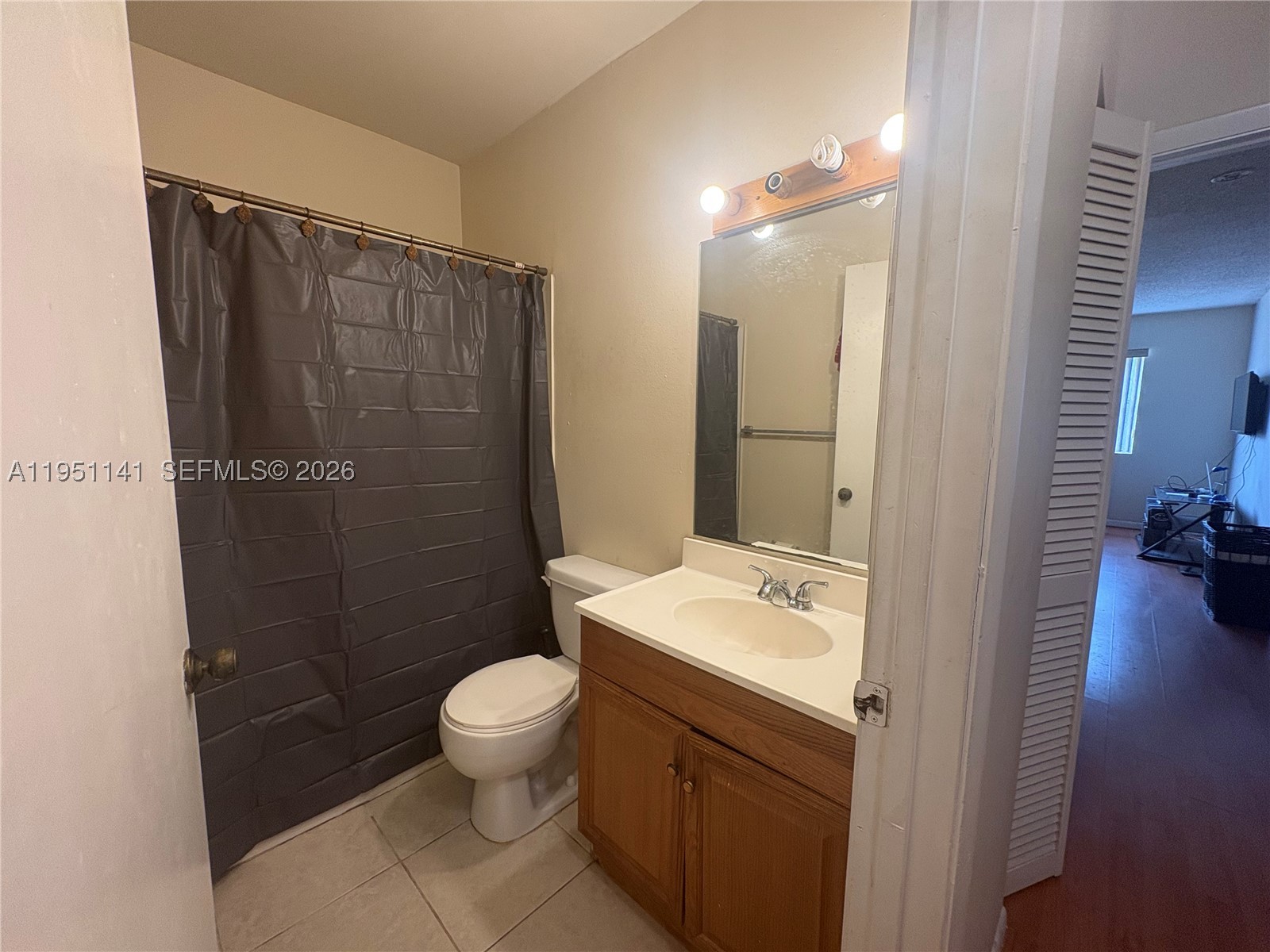 8026 Sw 21st Ct 8026 Property Photo 14