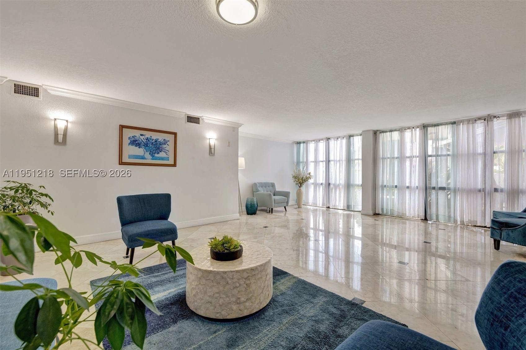 1000 Parkview Dr 806 Property Photo 61
