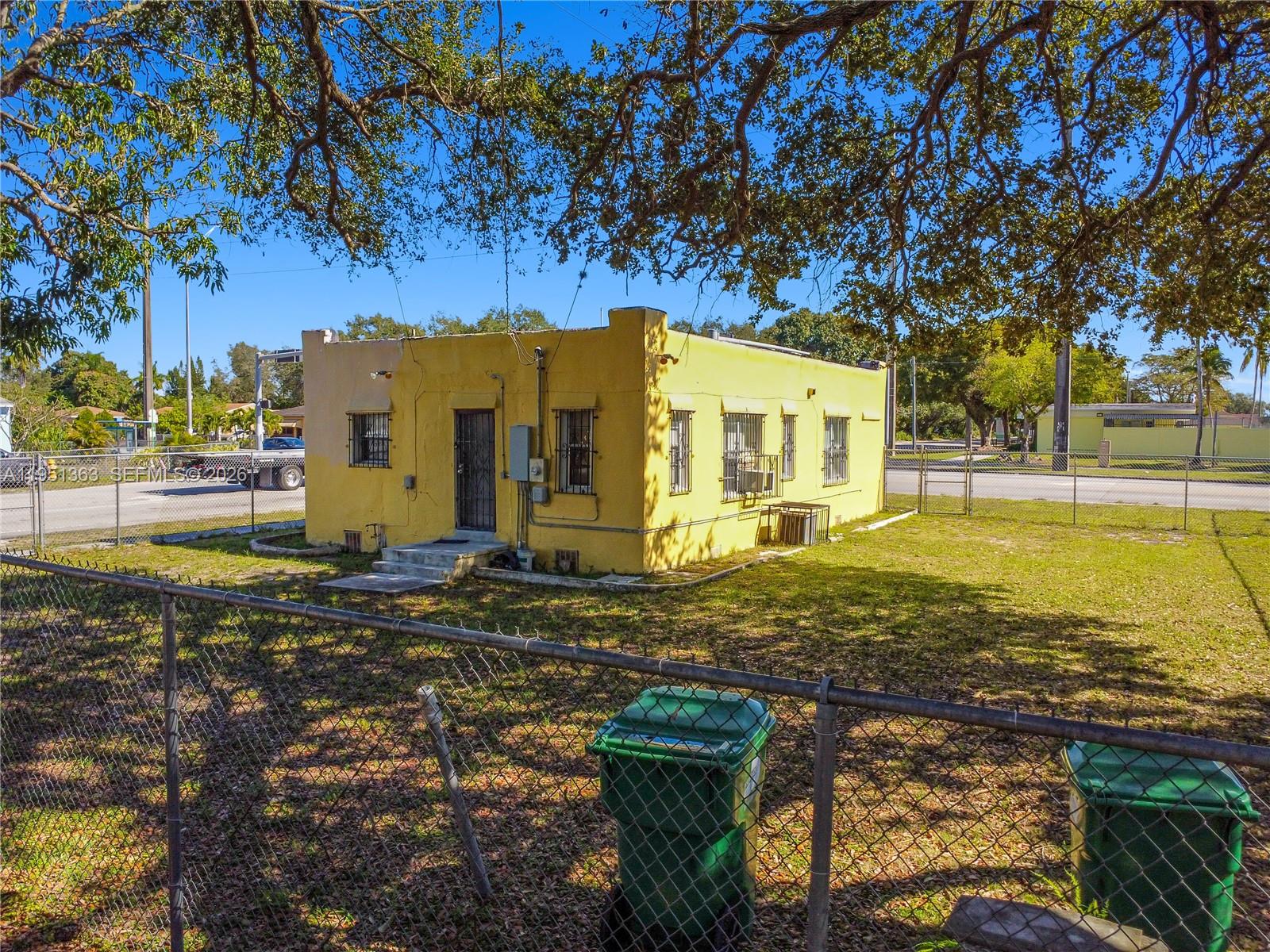 8610 Nw 17th Ave Property Photo 1