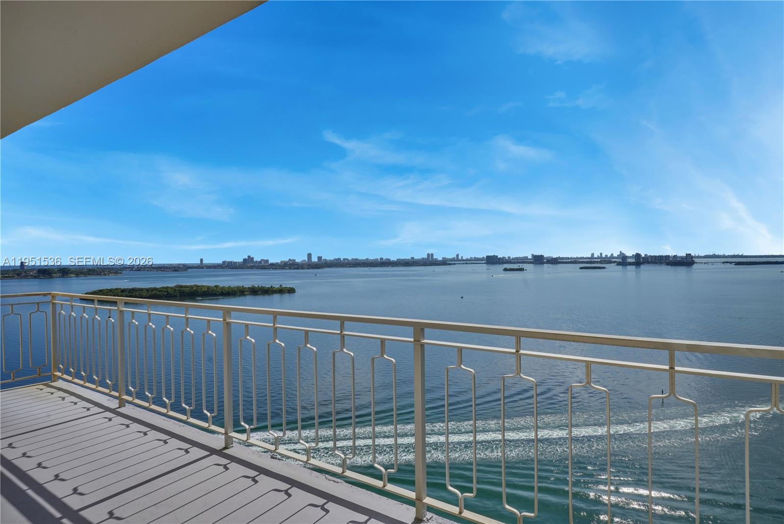 11111 Biscayne Blvd 21C Property Photo 1