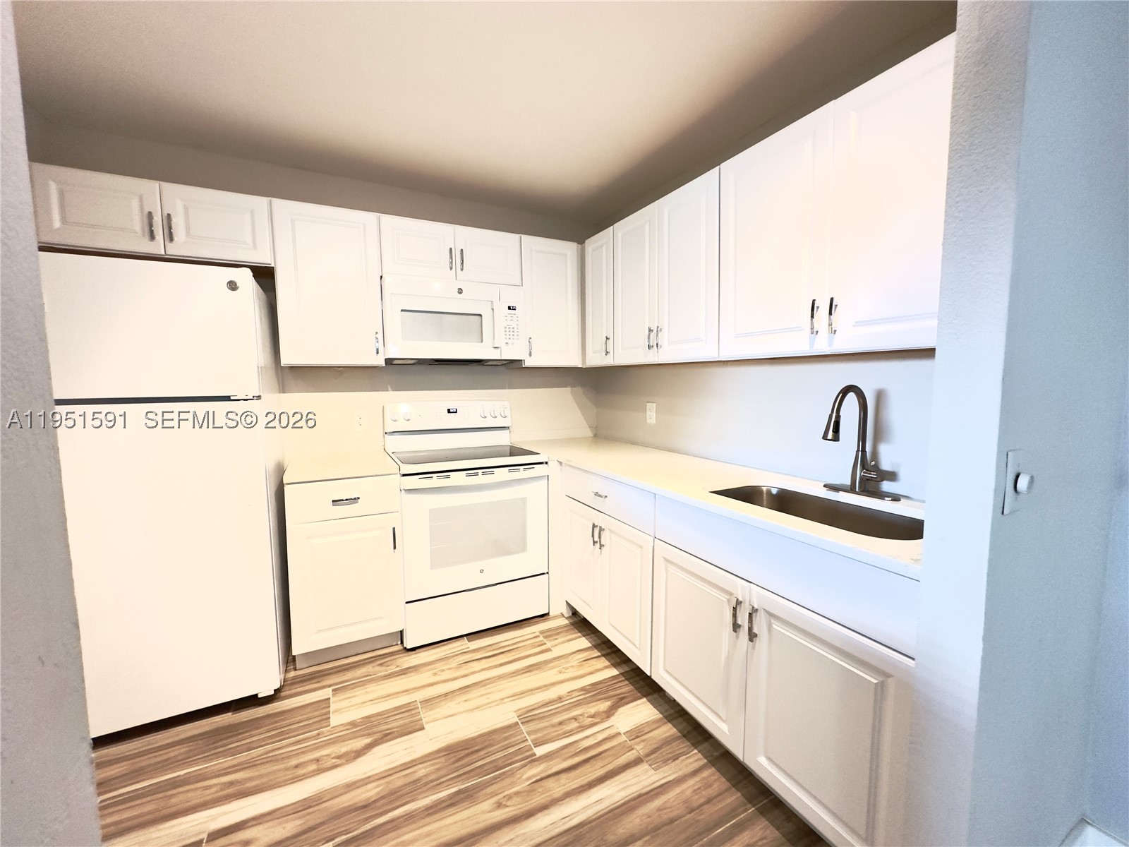 58 Monaco B 58 Property Photo 2