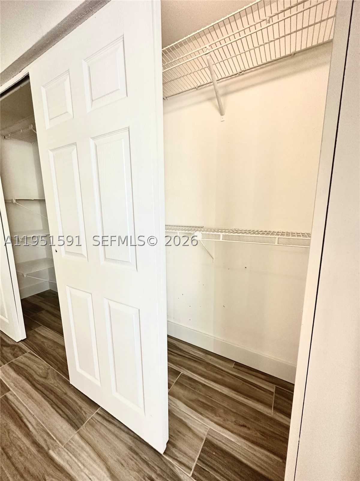 58 Monaco B 58 Property Photo 12