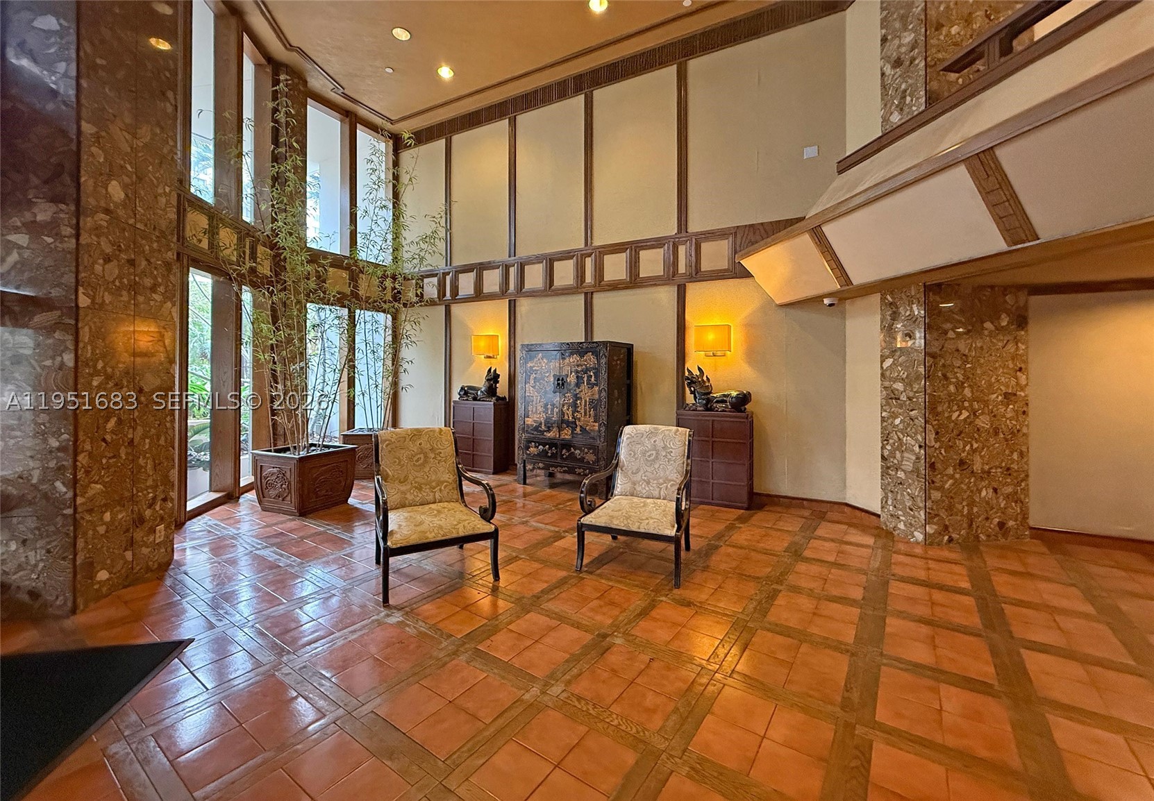520 Brickell Key Dr A1010 Property Photo 37