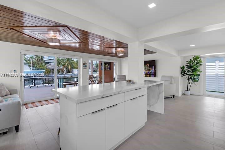 125 Gardenia St Property Photo 6