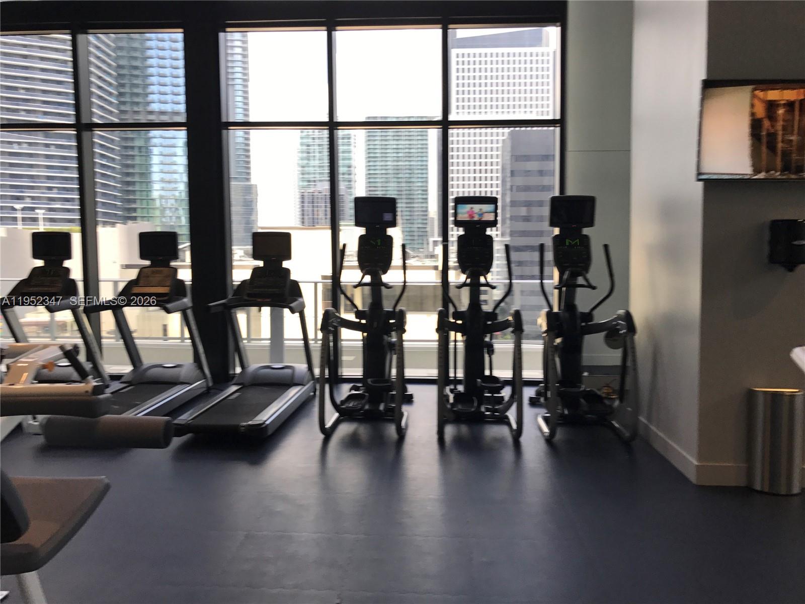 1010 Brickell Ave 2110 Property Photo 13