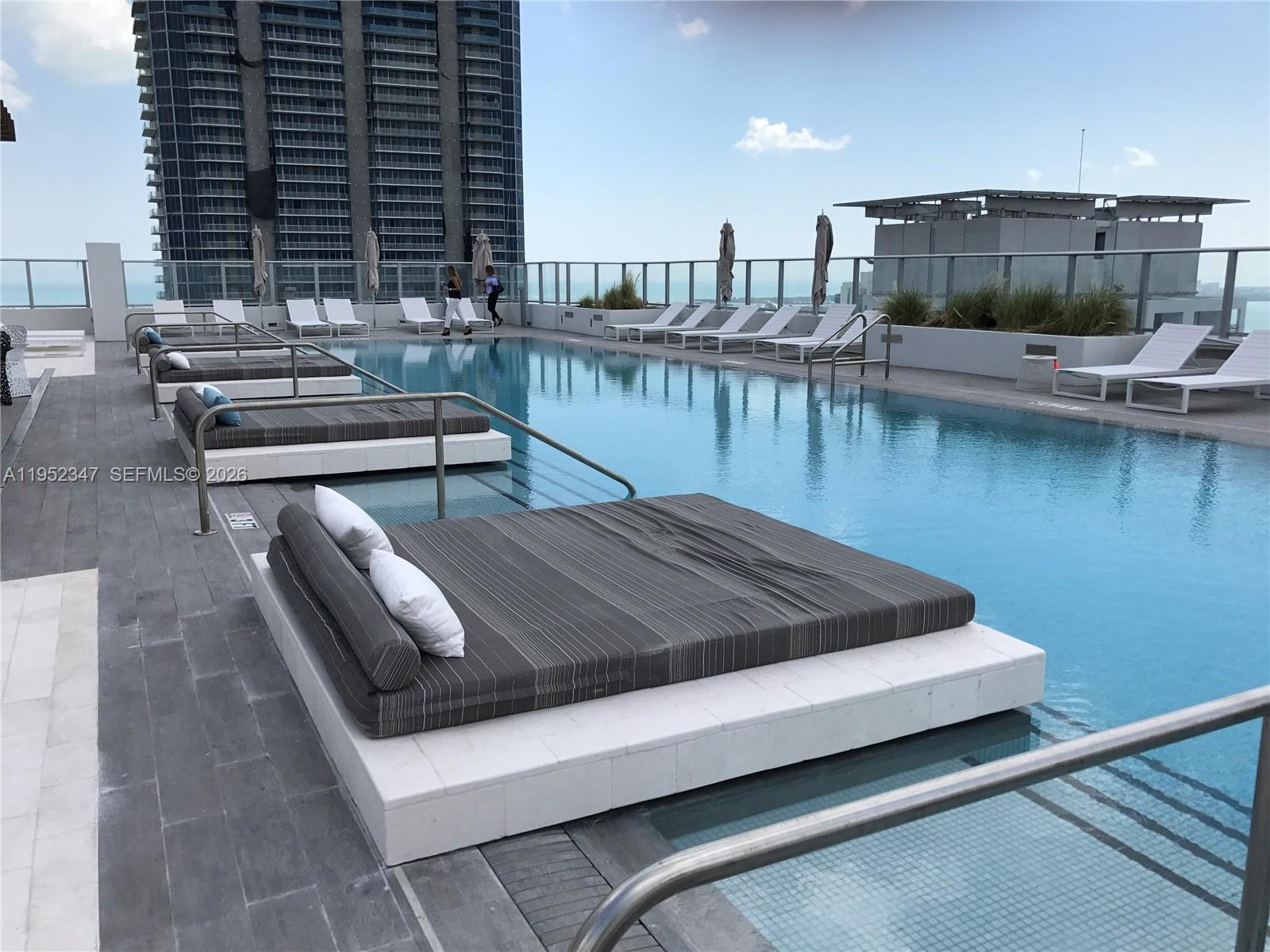 1010 Brickell Ave 2110 Property Photo 23