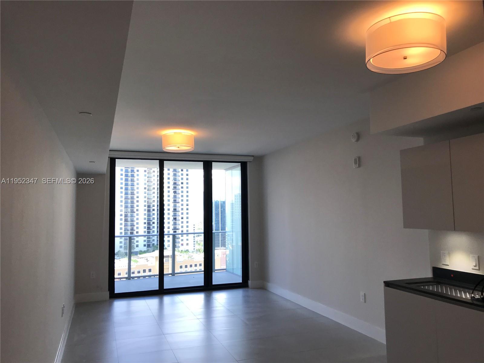 1010 Brickell Ave 2110 Property Photo 28