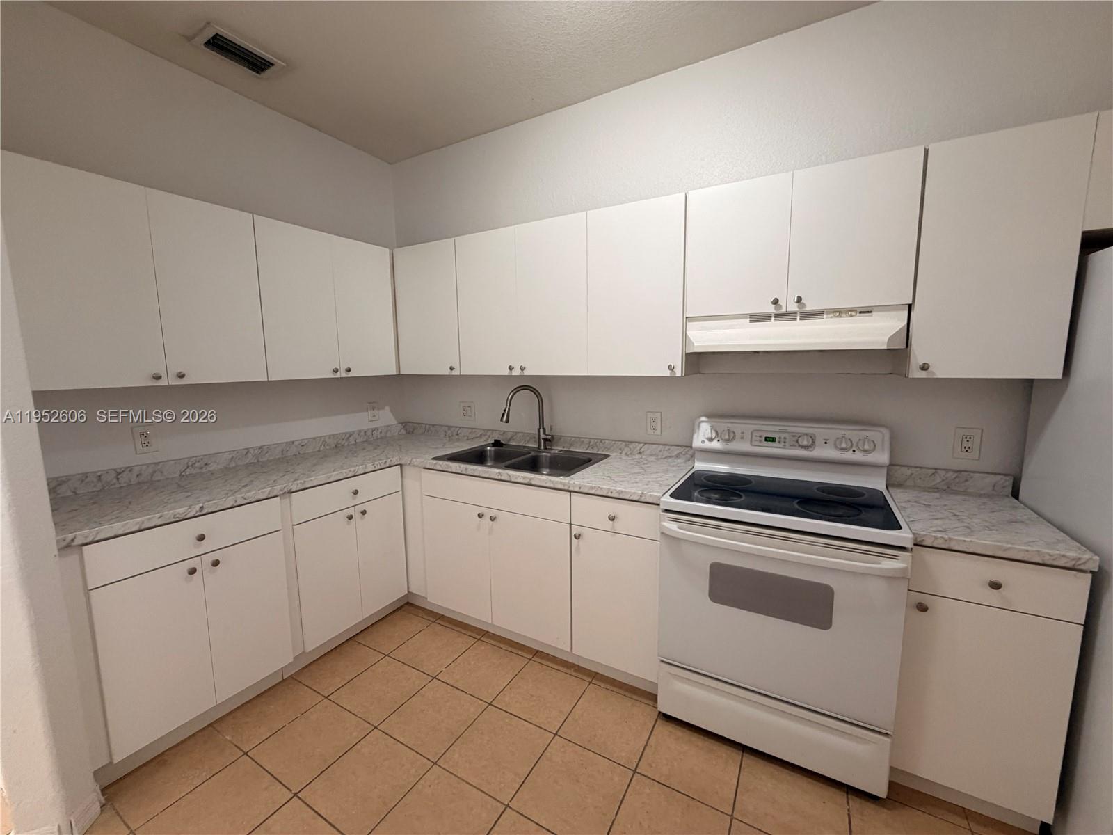 13264 Old Biscayne Dr 405 Property Photo 18