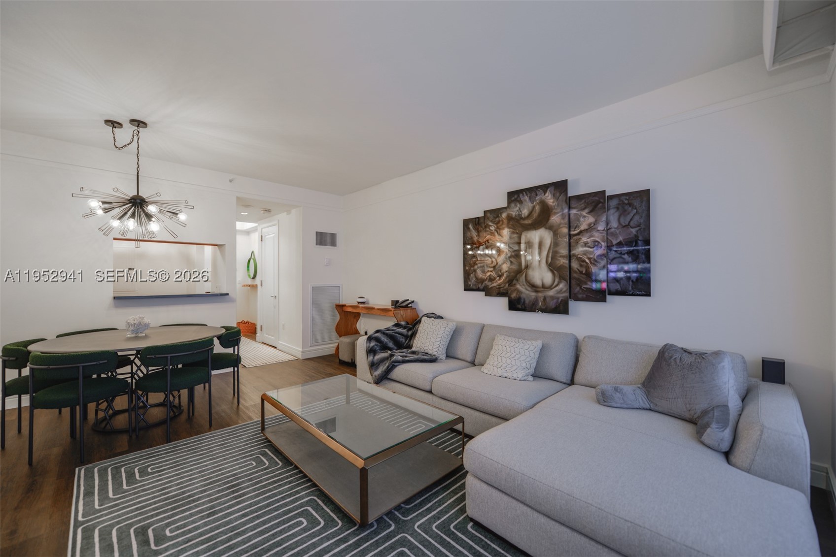 1435 Brickell Ave 3510 Property Photo 5