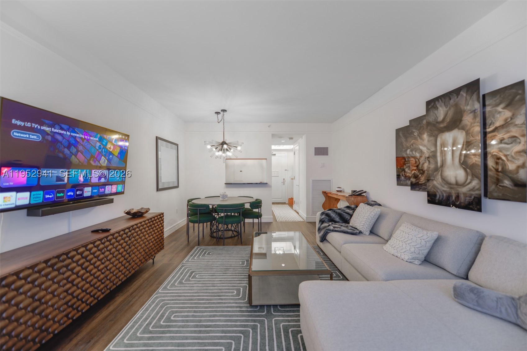 1435 Brickell Ave 3510 Property Photo 6