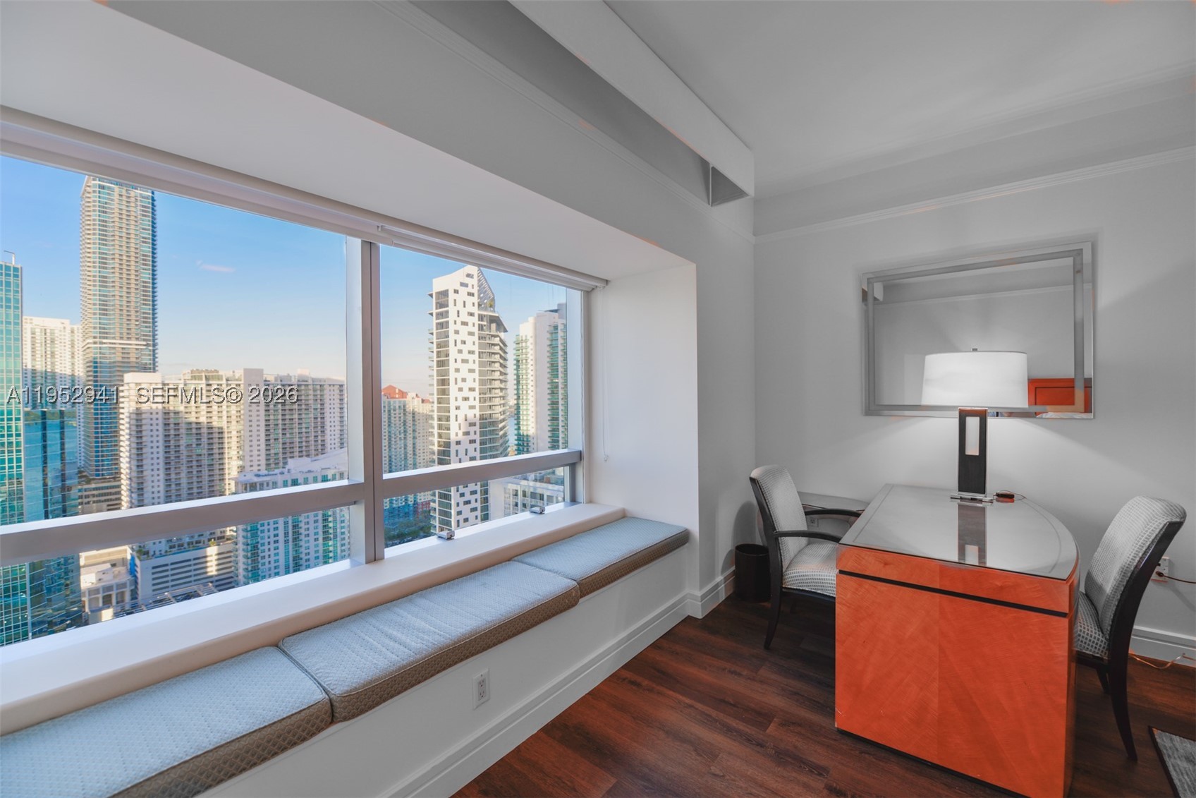 1435 Brickell Ave 3510 Property Photo 9