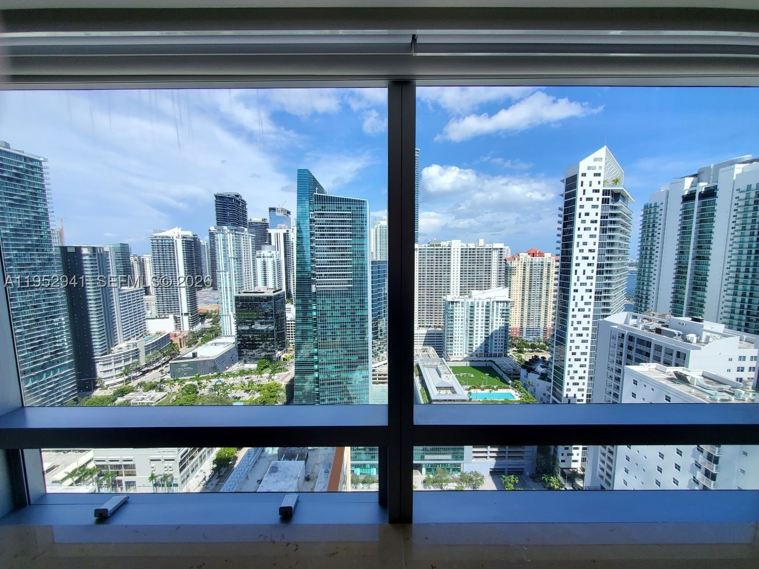 1435 Brickell Ave 3510 Property Photo 10