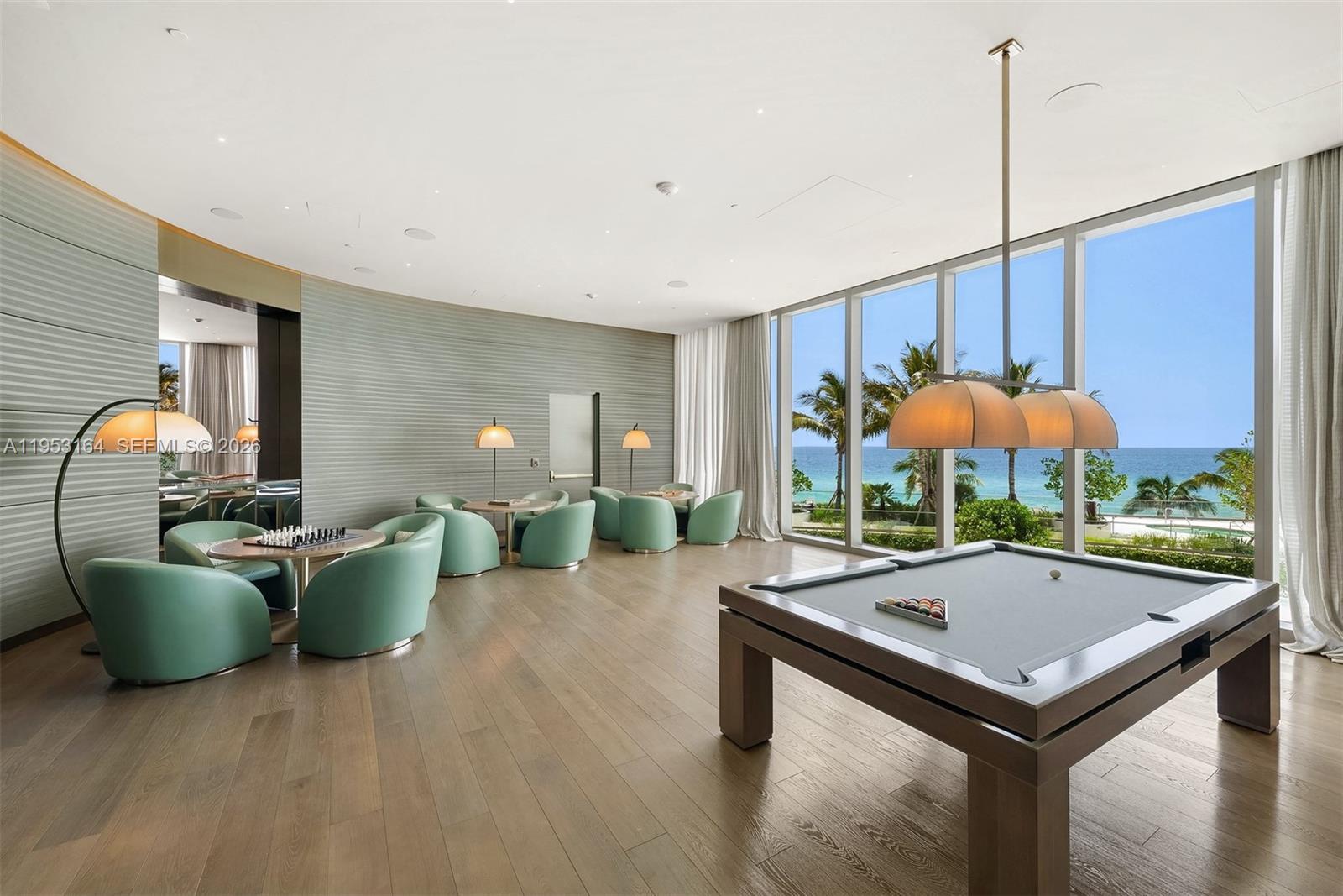 18975 Collins Ave 400+ Cabana Property Photo 20