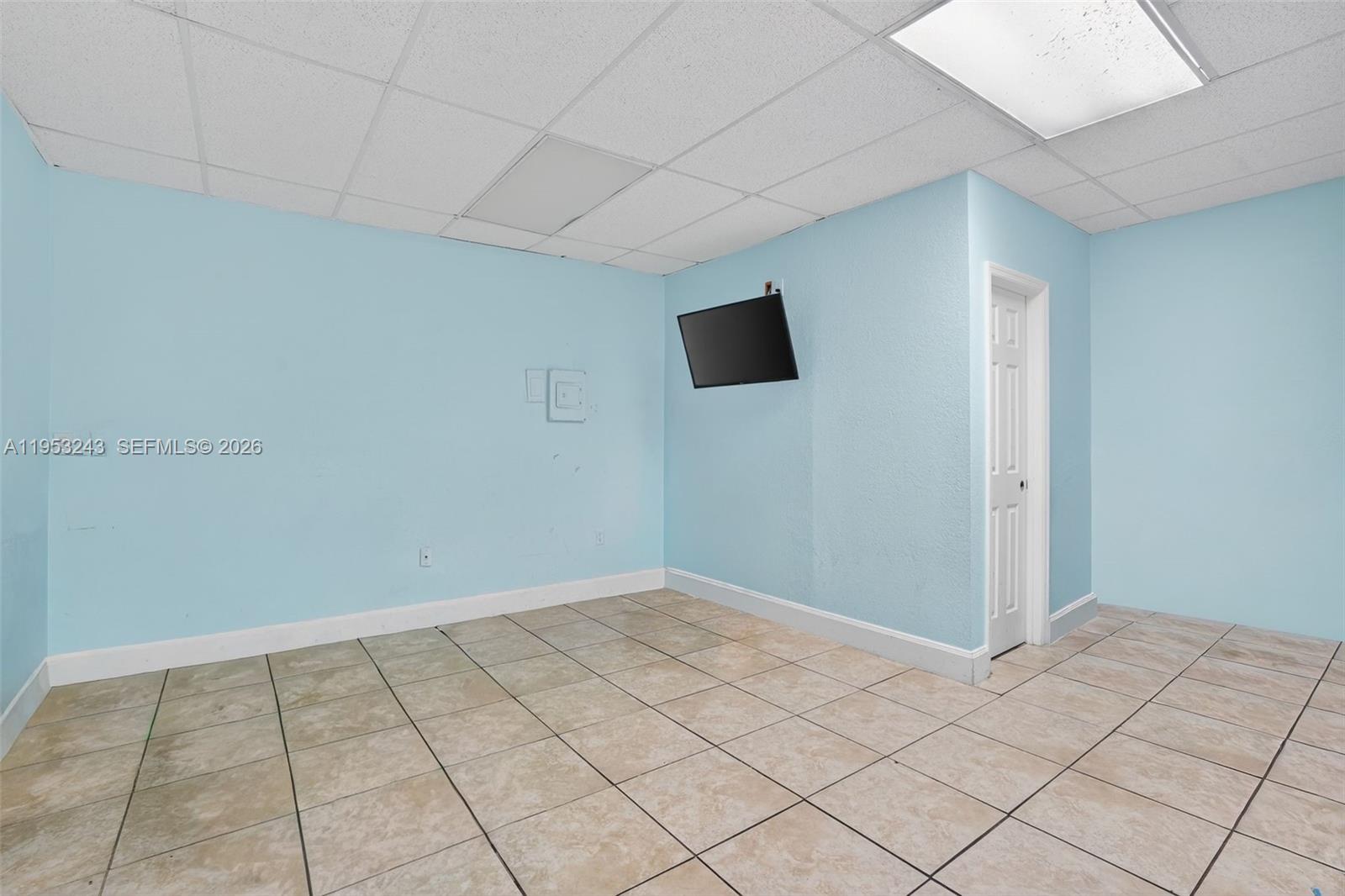 2151 Sw 8th St Property Photo 20