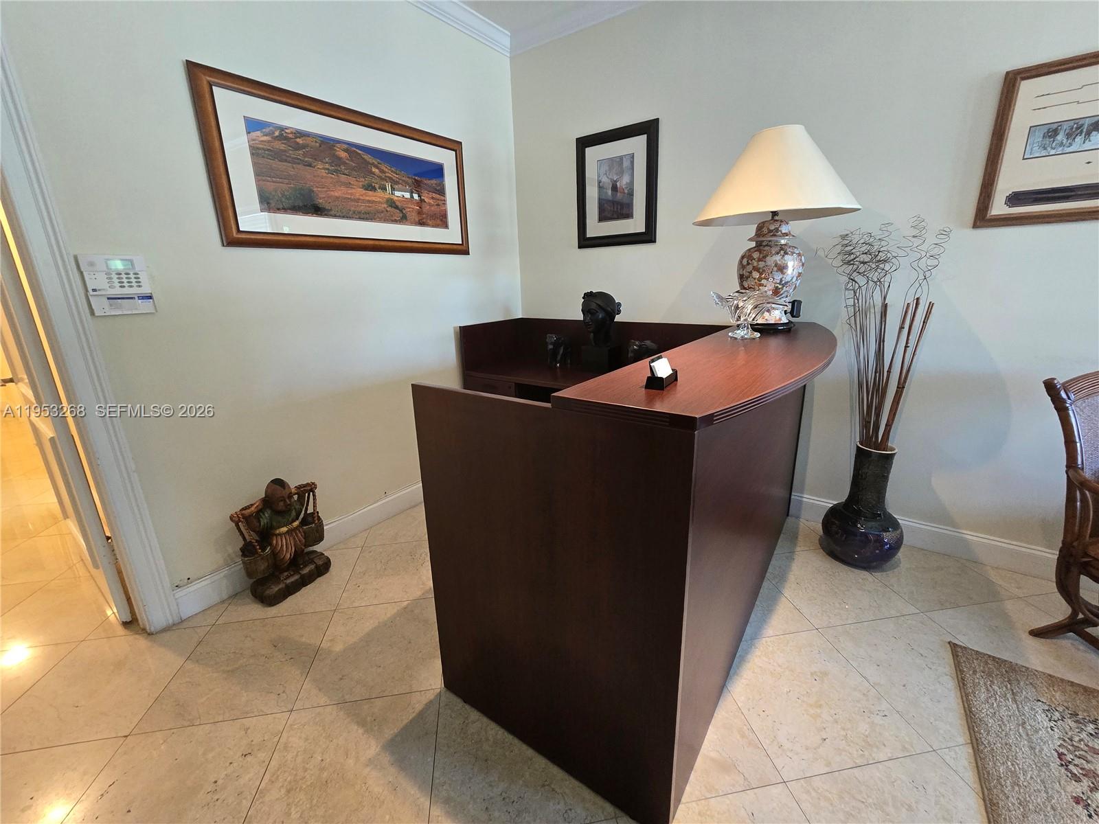 2555 Polk St Property Photo 13