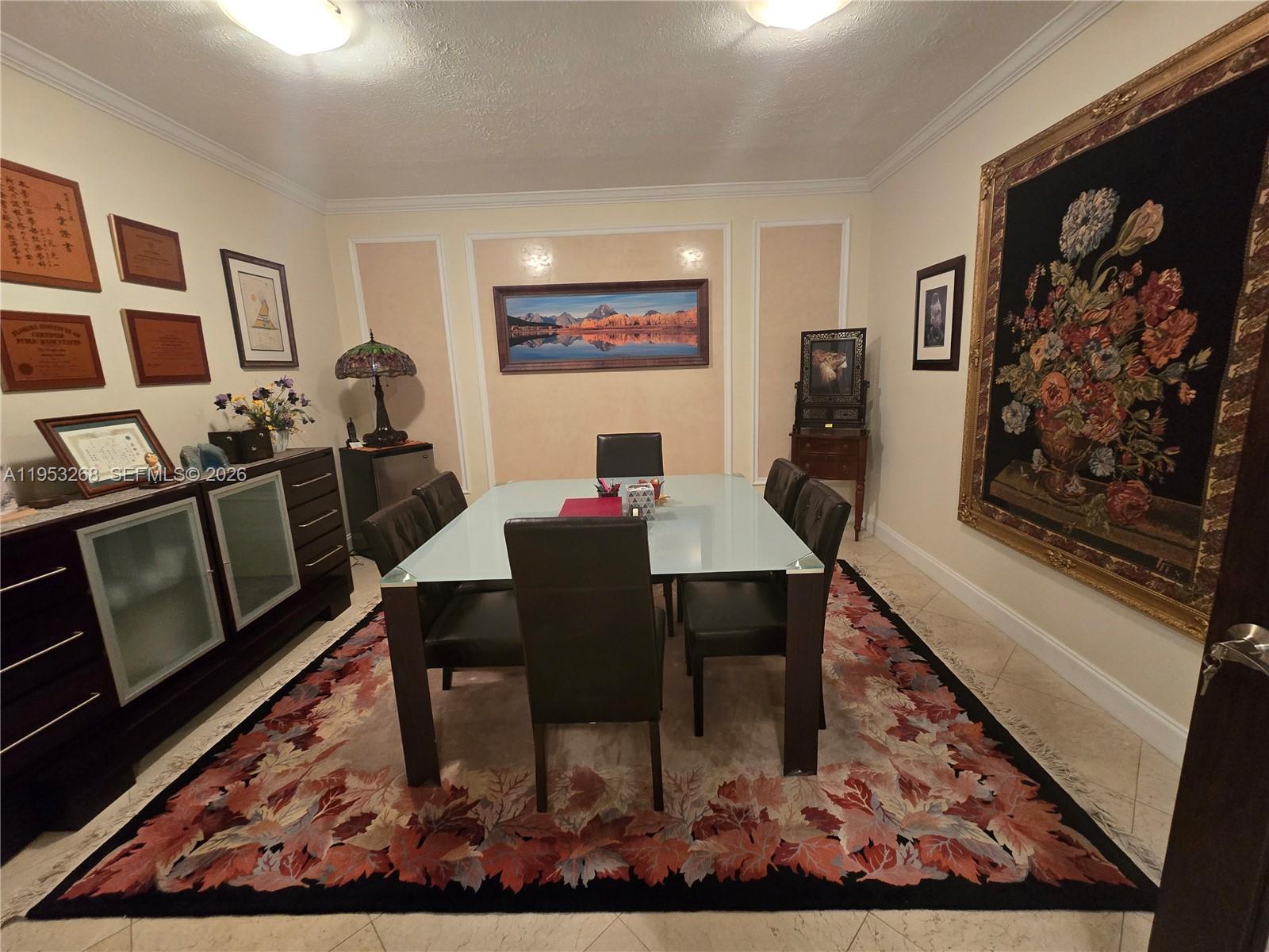 2555 Polk St Property Photo 18