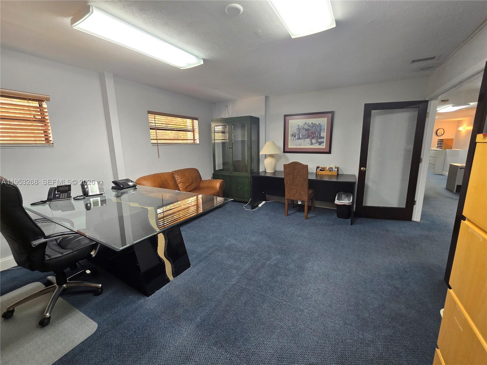 2555 Polk St Property Photo 40