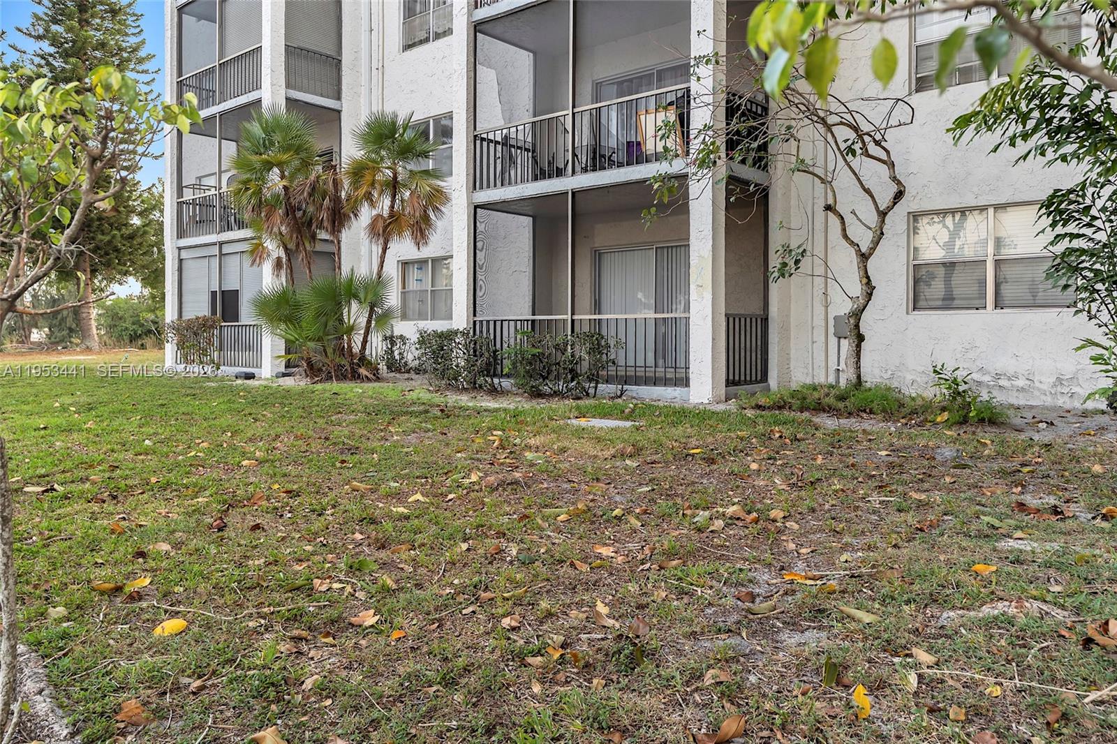 3300 Spanish Moss Ter 106 Property Photo 43