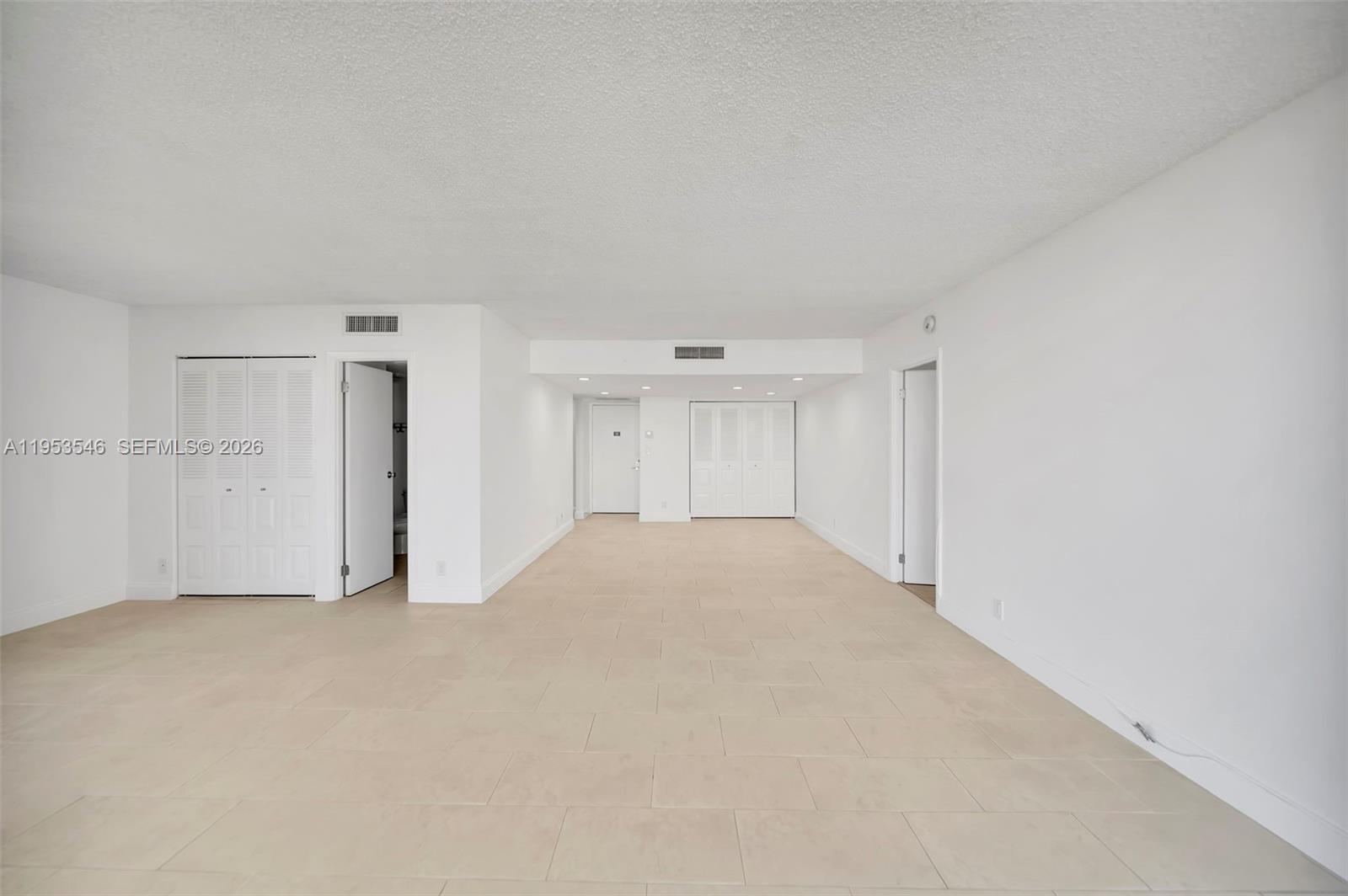 20379 W Country Club Dr 1232 Property Photo 7