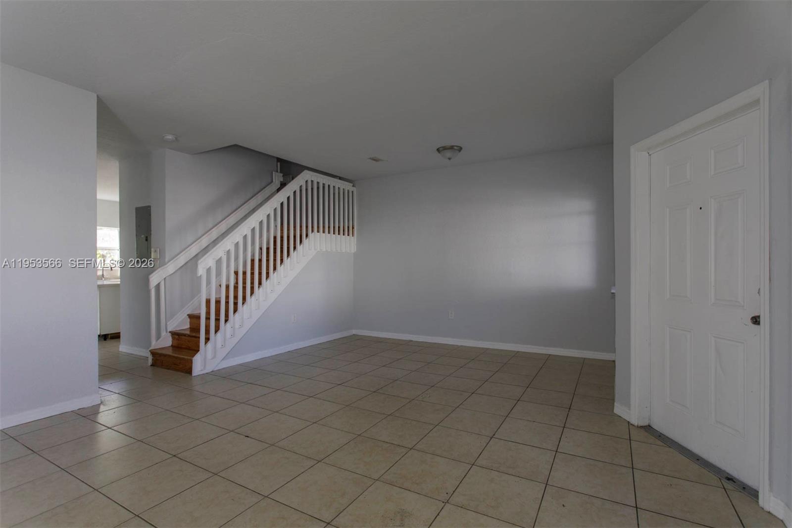 1518 Se 31 Ct Property Photo 5