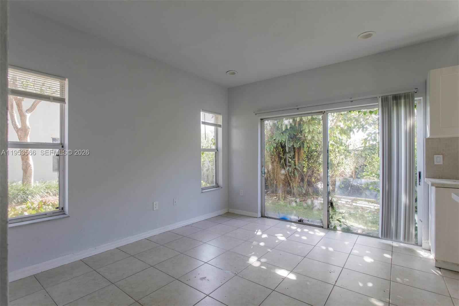 1518 Se 31 Ct Property Photo 10