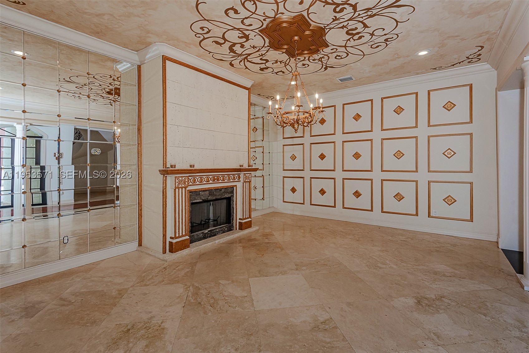 674 Ocean Blvd Property Photo 8
