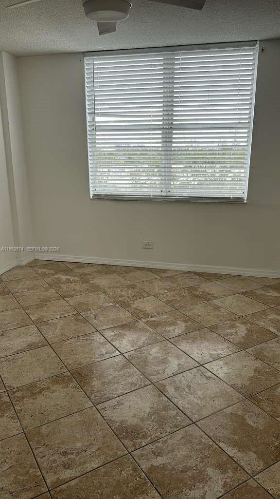 3660 Ne 166th St 609 Property Photo 16