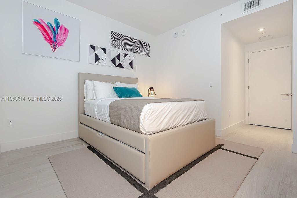 4010 S Ocean Dr R2701 Property Photo 15