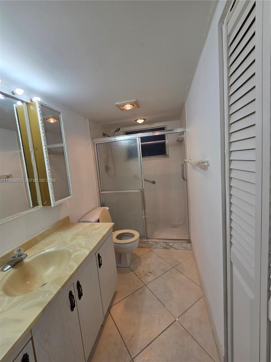 2805 Victoria Way H2 Property Photo 17