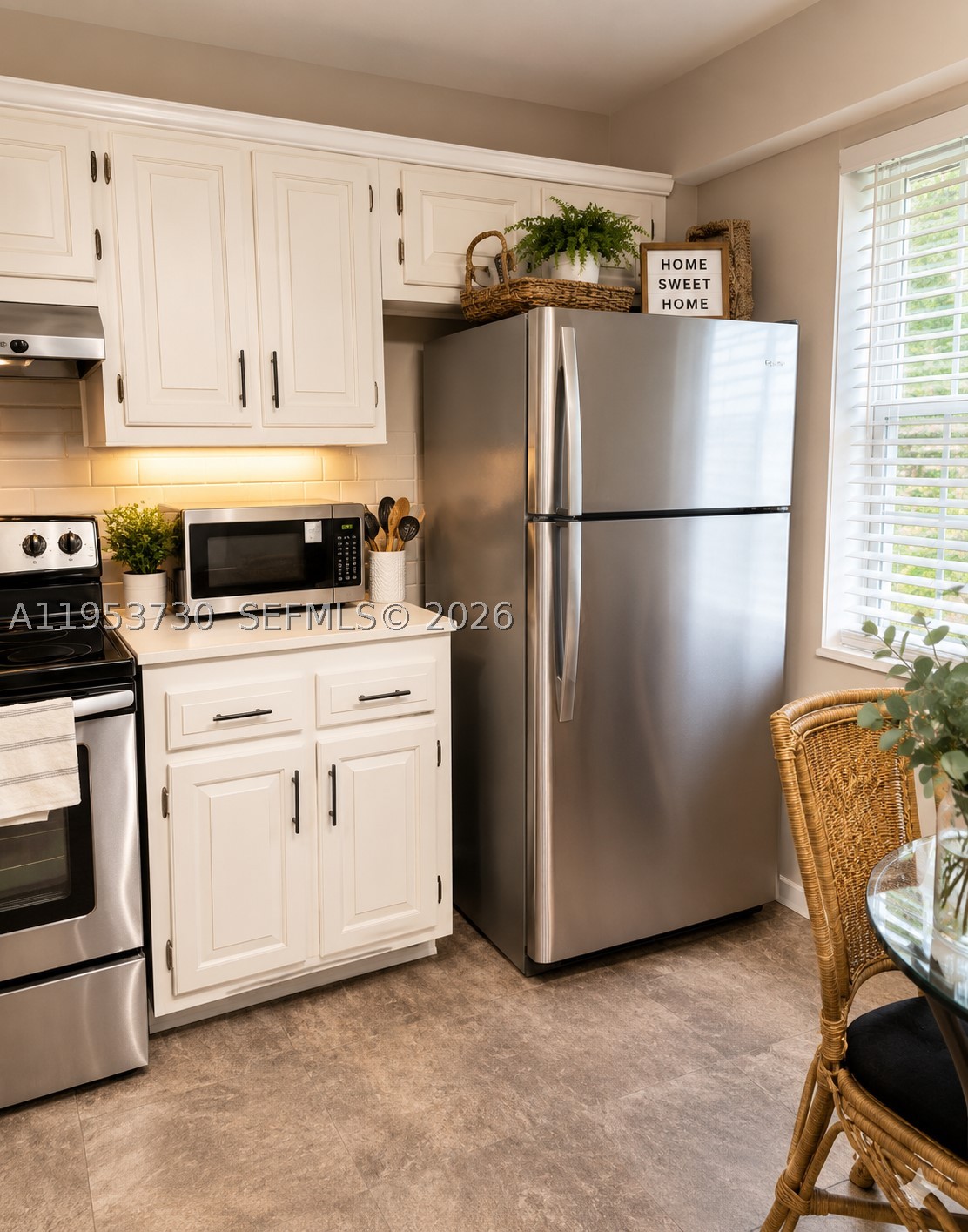 2612 Nassau Bnd E2 Property Photo 21
