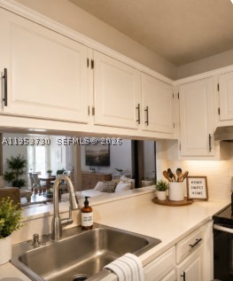 2612 Nassau Bnd E2 Property Photo 22