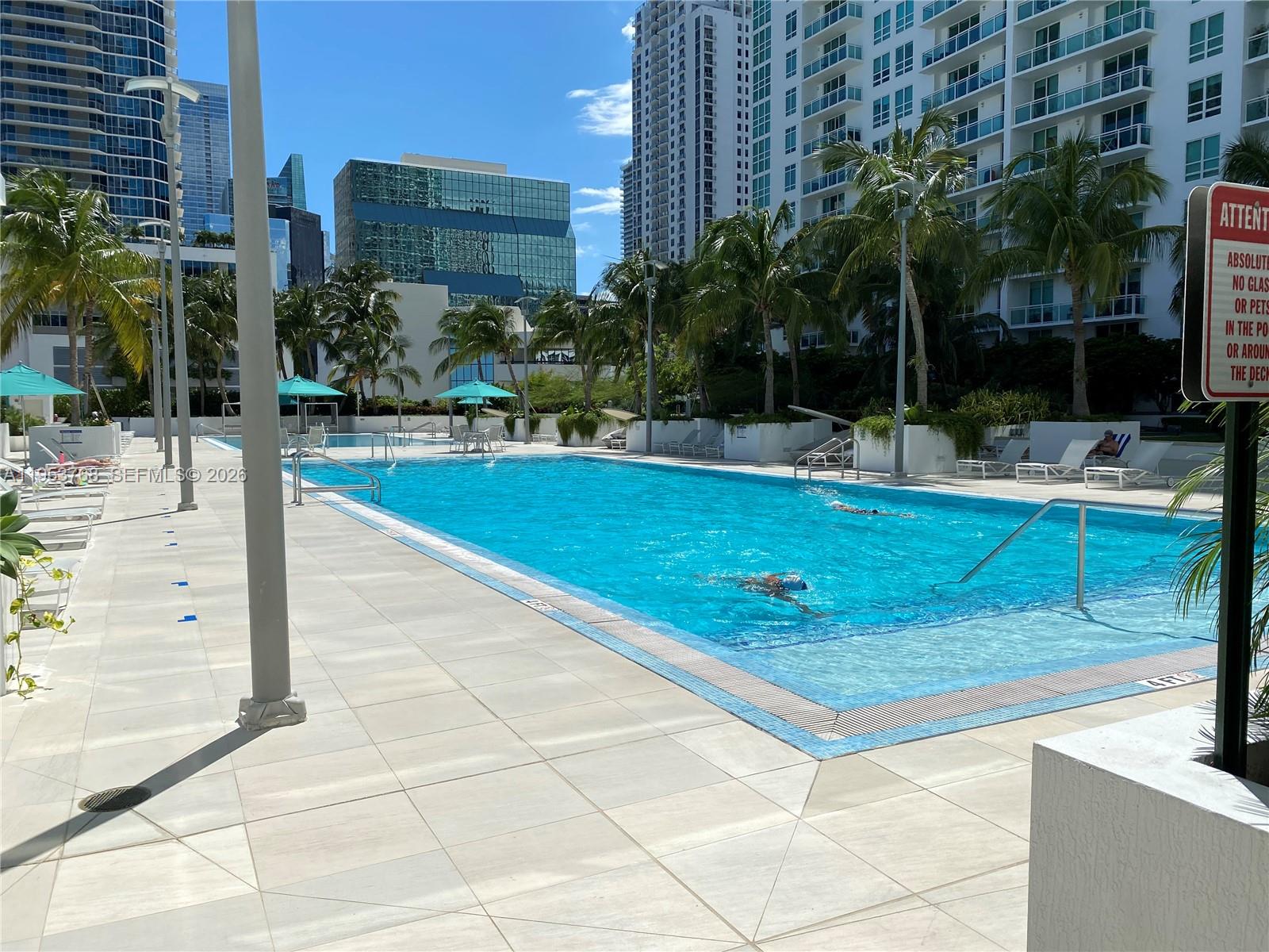 881 Ocean Dr 10d Property Photo 14