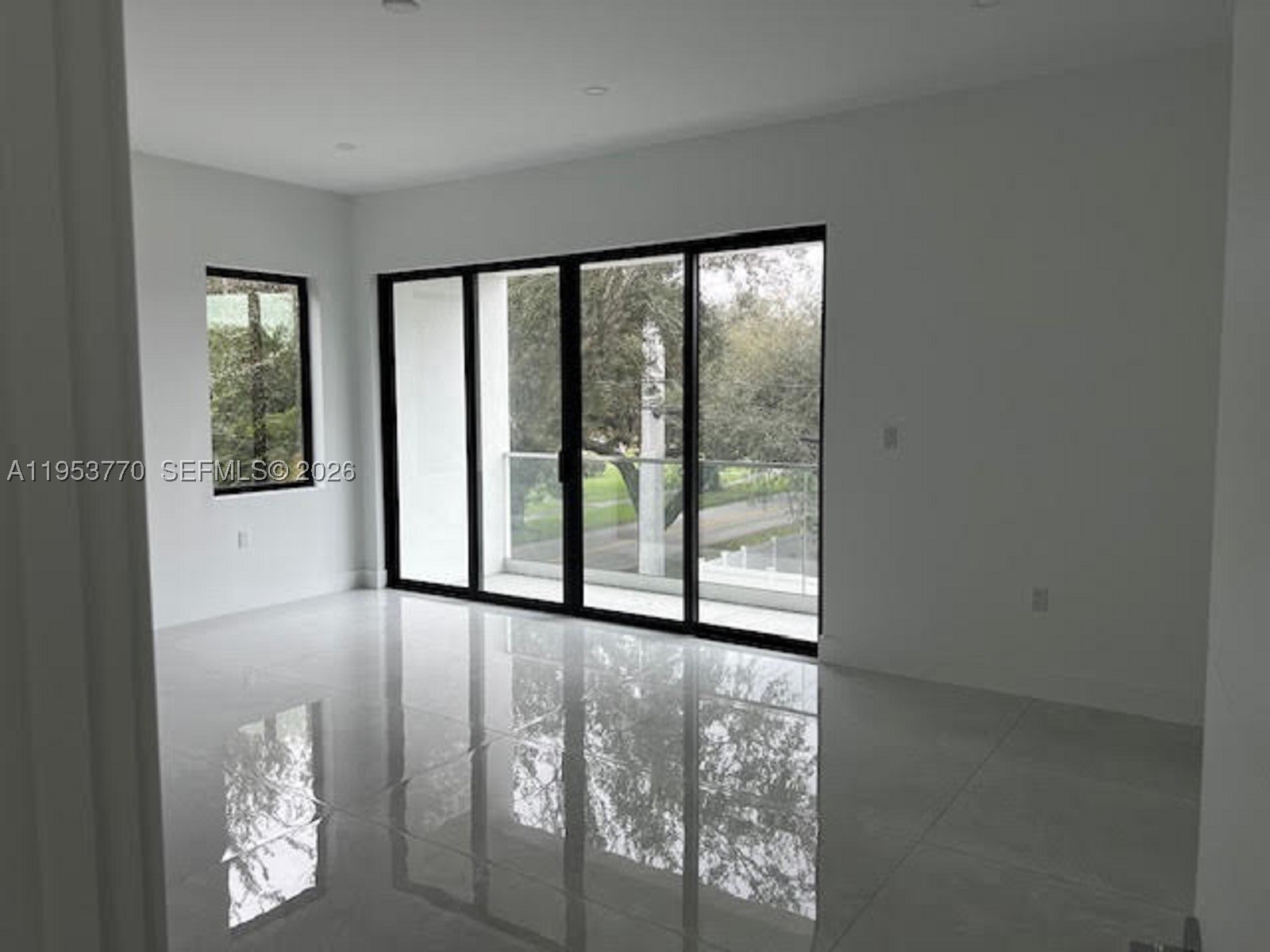 2 Hough Dr Property Photo 13