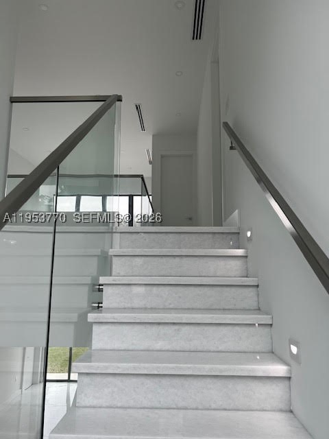 2 Hough Dr Property Photo 18