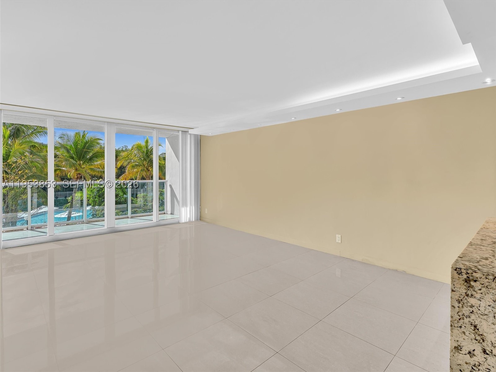 100 Bayview Dr 223 Property Photo 15