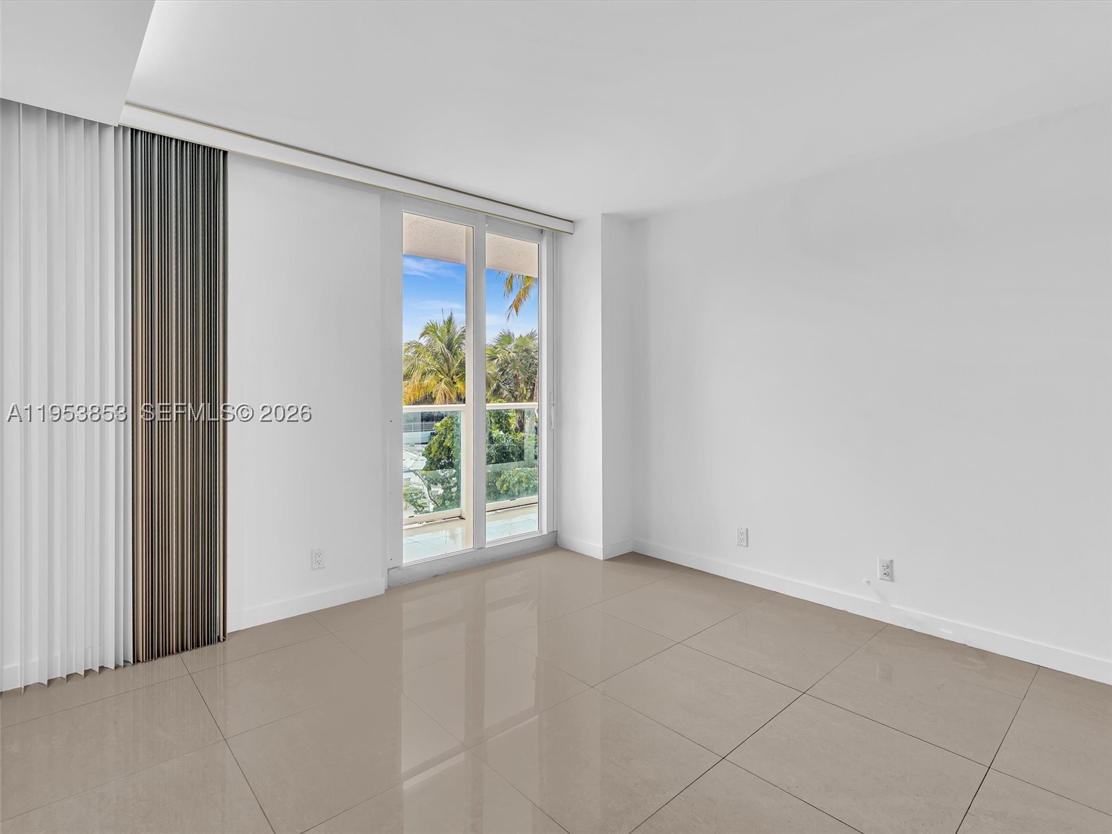 100 Bayview Dr 223 Property Photo 39
