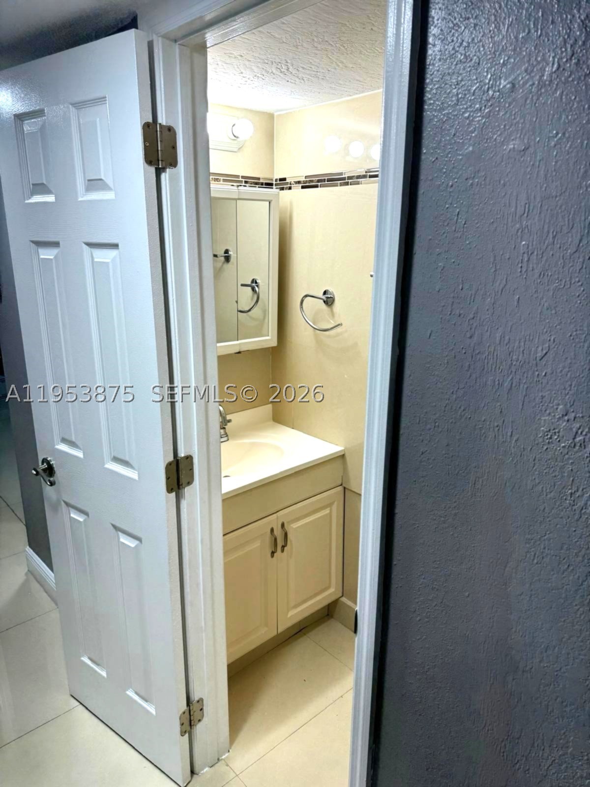5461 W 24th Ave 25 Property Photo 11