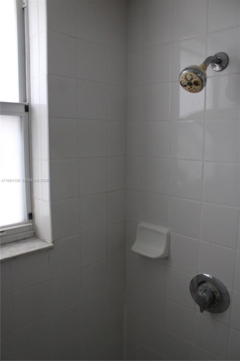 2400 E Preserve Way 304 Property Photo 18