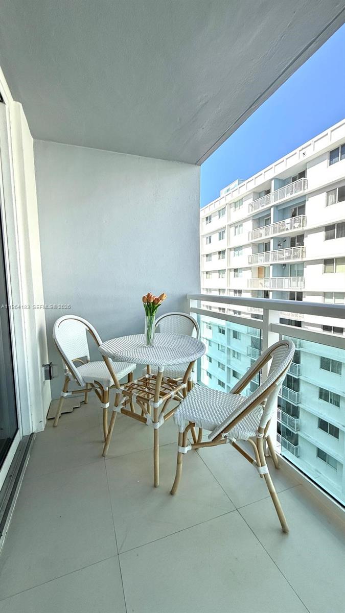 6917 Collins Ave 1206 Property Photo 14