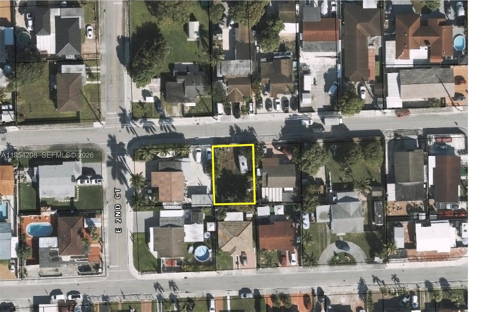 39 E St Property Photo 4