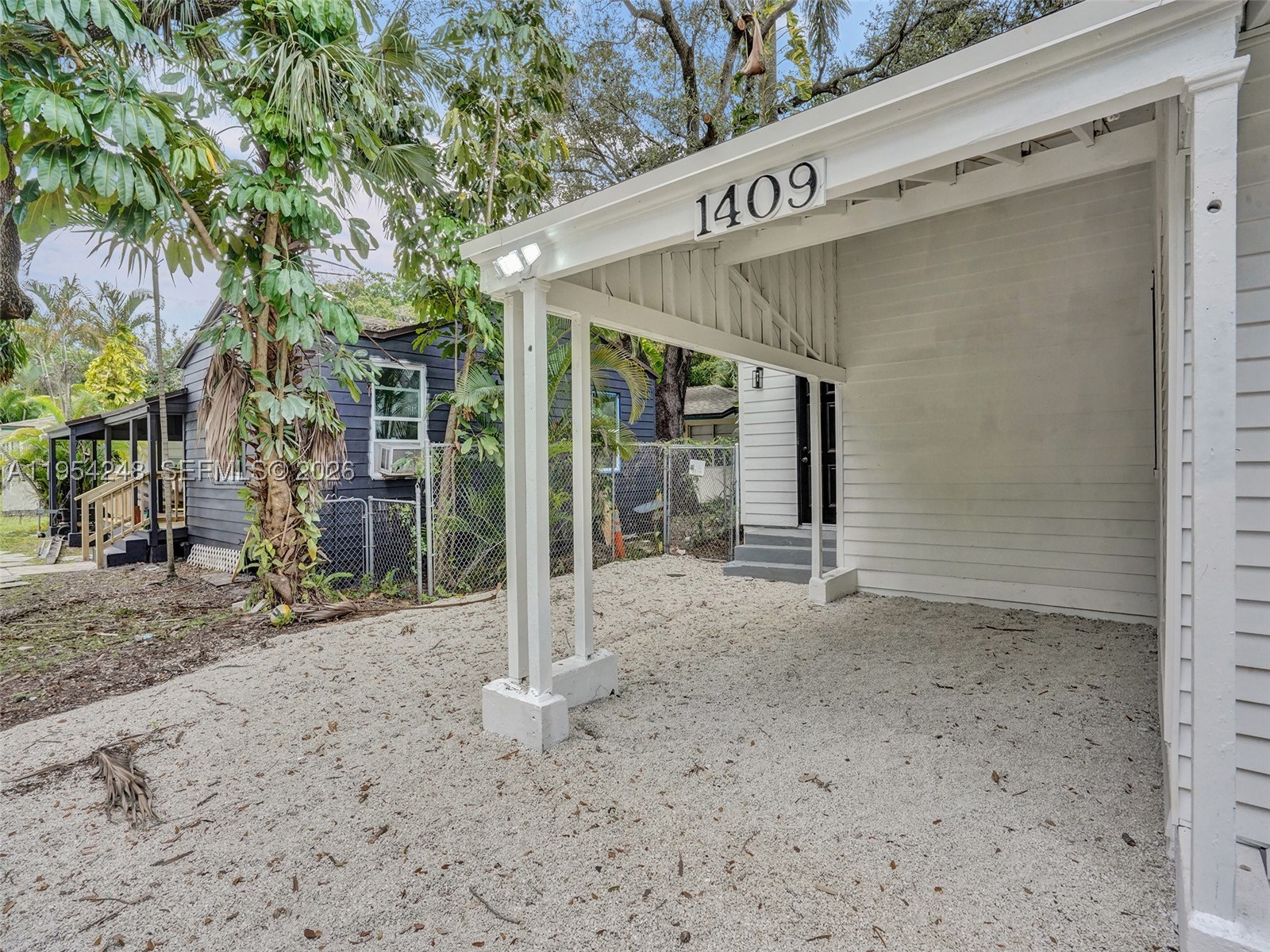 1409 Sw 1st Street Property Photo 32