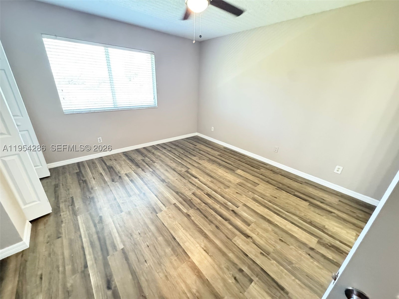 3622 Oleander Ter Property Photo 5