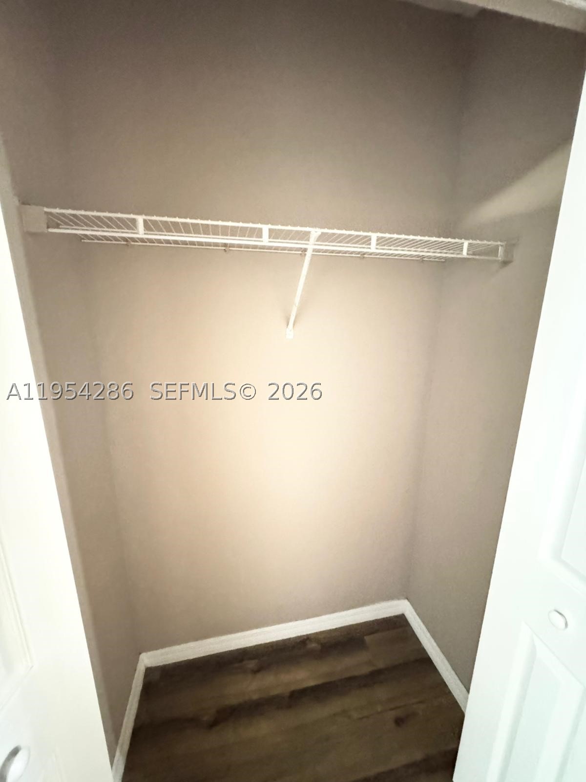 3622 Oleander Ter Property Photo 9