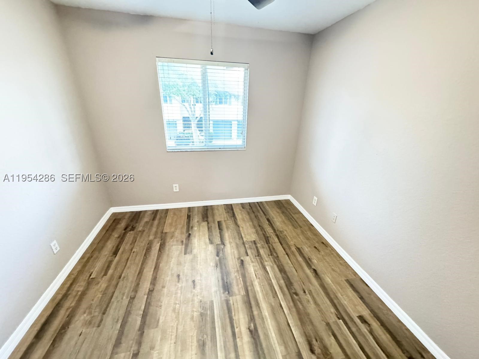 3622 Oleander Ter Property Photo 10