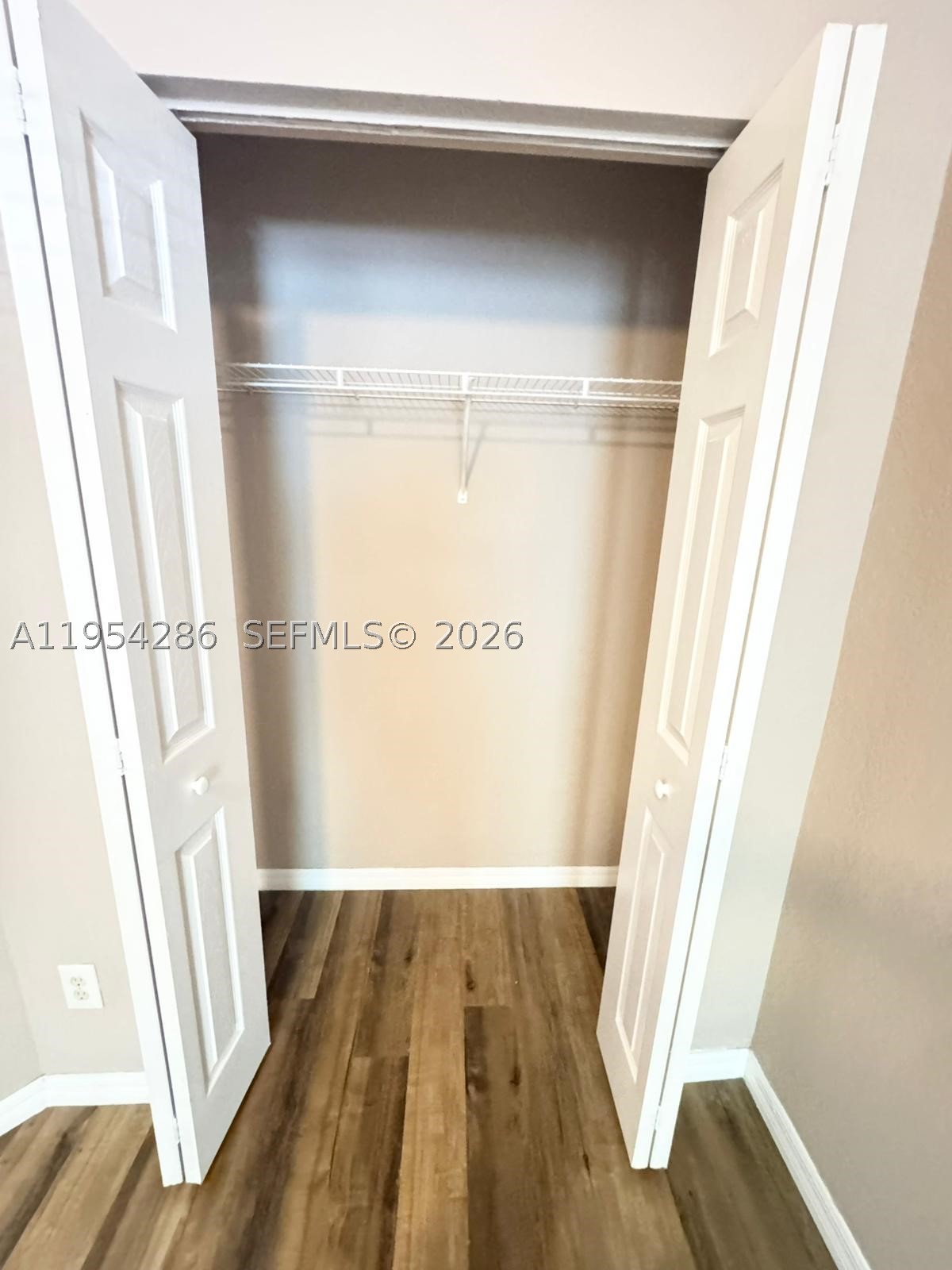 3622 Oleander Ter Property Photo 12