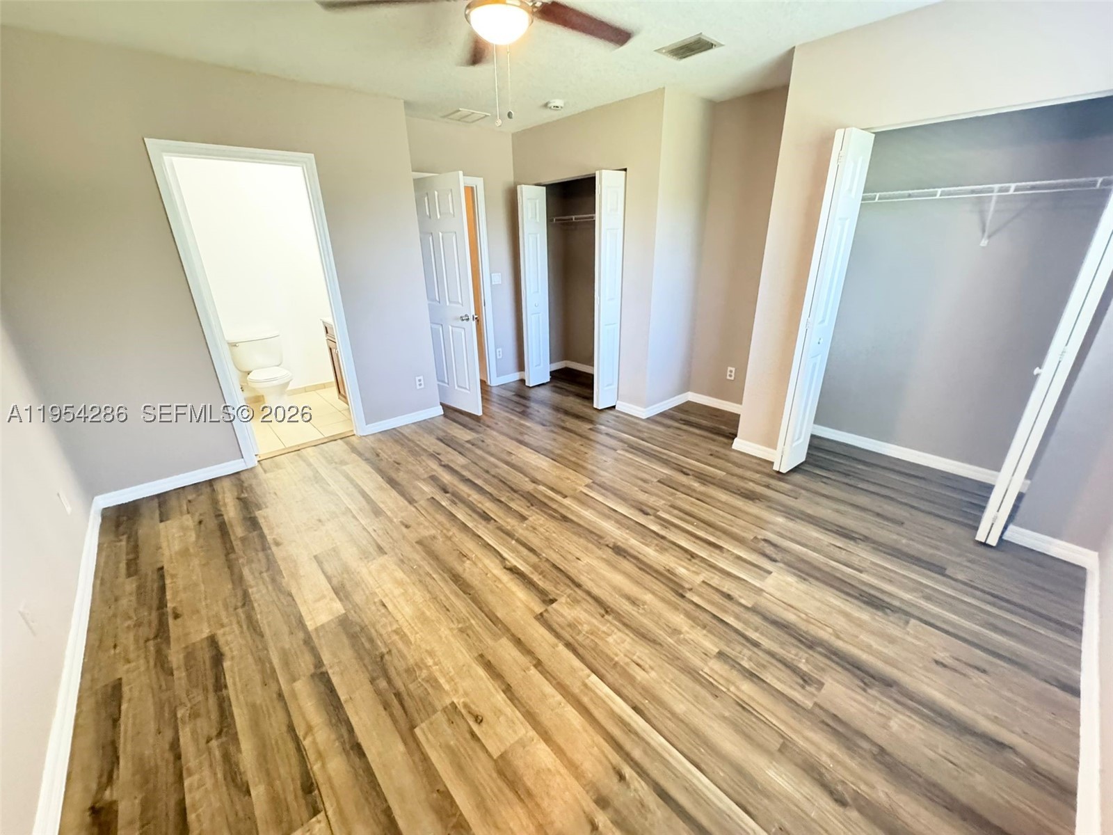 3622 Oleander Ter Property Photo 13